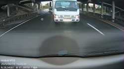 zipper merge_thumb.jpg