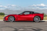 corvette-c6-zr1-will-supercharge-your-life-with-638-hp-get-one-while-you-still-can-203682_1[1]