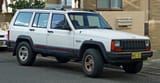 1280px-1994-1997_Jeep_Cherokee_(XJ)_Sport_01