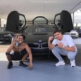 BMW i8 nigger mobile