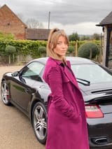 woman_with_porsche