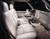 cadillac_escalade_i_offroad_5d_3[1]
