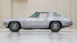 1-w-1963-Chevrolet-Corvette-Sting-Ray-Split-Window-Coupe_329067