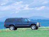 chevrolet_2500_suburban_2