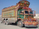 1200px_Pakistani_truck_977x720_be8e0fc7be