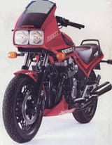 CBX750