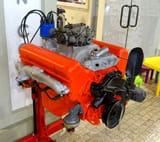 1220px-Chevrolet_small-block_engine_-_Automobile_Driving_Museum_-_El_Segundo,_CA_-_DSC01736
