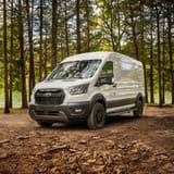 2023-ford-transit-trail-02-copy-1667400261