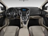 2013_ford_focus_dashboard