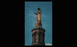 Statue2