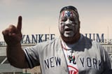 Yankee mutt pointing:lining up his finger for a ring