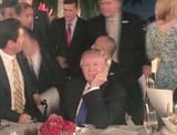 Trump_sit