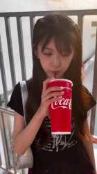 13510300220_thumb.jpg