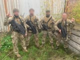 ukrainian-soliders-equipped-with-fn-f2000s-1145x857-v0-t14eyhi38j2a1