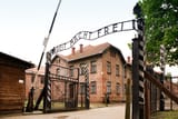 960px-Auschwitz_I_(22_May_2010)