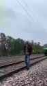 Sikh vs Train_thumb.jpg