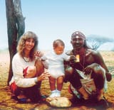 s-a-indragostit-de-un-barbat-din-tribul-masai-si-s-a-mutat-in-africa-cum-arata-acum-corinne-hofmann-si