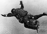 US_Special_Forces_Jump_an_MK54_SADM