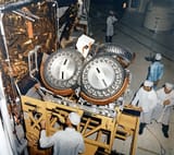 26SCI-LUNARROVER-fold-articleLarge