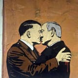 Hitler_Netanyahu_Kissing
