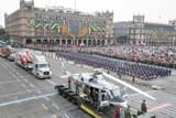 1280px-Desfile_Militar_Conmemorativo_del_CCV_Aniversario_del_Inicio_de_la_Independencia_de_México._(20851938364)