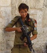 Israeli-soldier-girl-12