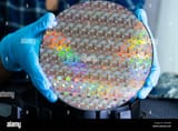 silicon-wafer-for-manufacturing-semiconductor-of-integrated-circuit-2K2F4JD