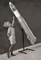 a6ceeacc01666d63a07de4aed2b7346f--space-costumes-vintage-space