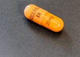 single-capsule-stimulant-Adderall-2104663562
