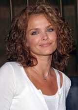 actor-dina-meyer-108990_large