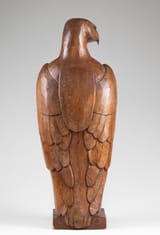 Wilhelm Siegmund Anton Louis Krieger (Norderney, Province of Hanover, German Reich 1877-1945 Herrsching am Ammersee, Upper Bavaria, Occupied Germany) Perched Eagle, Allach SS porcelain design Model K10 - Glazed wood 1938 (view 6)