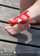toes