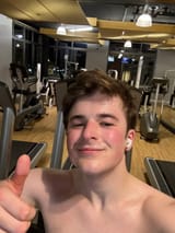 nicklovesdick