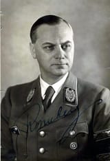 Alfred-Rosenberg-kimdir-701x1024