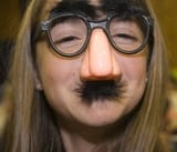 nose glass