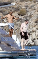 elon-musk-vacation-yacht_02-1