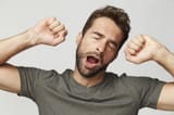 Yawnגוי טוב