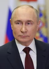 Владимир_Путин_(08-03-2024)_(cropped)_(higher_res)