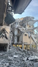 photo_2025-06-18_21-58-43 - A building in Holon after an Israeli strike. - WarFront Witness telegram