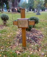 Boris_Berezovsky_Grave_Brookwood_2016