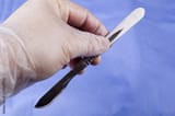 1000_F_61125700_hv5njG0W6ixoRpqkkdaJRmVkLzPKYfc6_____SCALPEL
