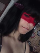 1538269774403
