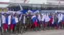The Russians also released footage of their soldiers returning from captivity - well-fed and energetic, they quickly boarded the bus. 19-06-2025 HD_thumb.jpg