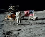Eugene_Cernan_at_the_LM,_Apollo_17