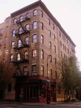 friends_appartment_building