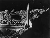 Scene-Destination-Moon-Irving-Pichela