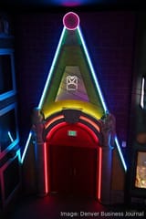 meow-wolf-convergence-station-denversam6276_320x480x3712-5568-0-0