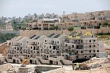 2011_1-8-Labourers-work-in-the-jewish-settlement-SL00-12