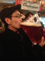 Zun drinking beer 2
