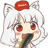 awoo eating a pickel